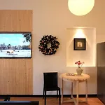 Daniel\'S Studio In Saigon Center With Hot Tub And View