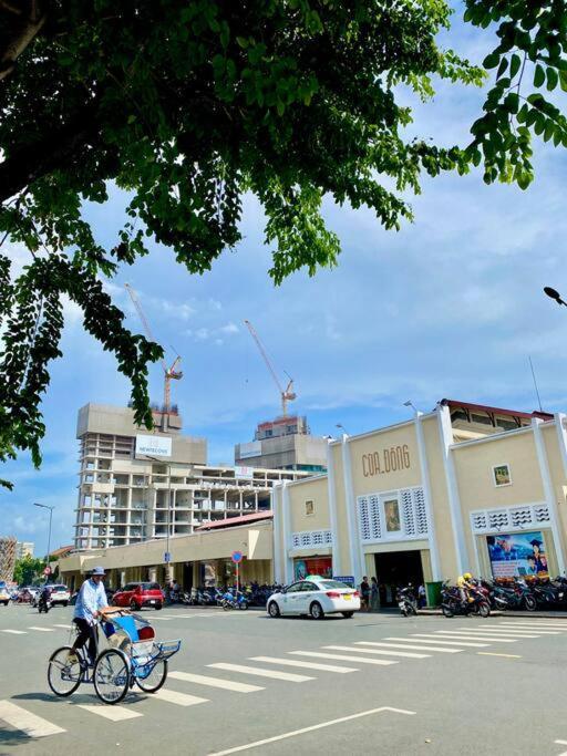 Căn hộ Daniel's In Saigon Center With Hot Tub And View *